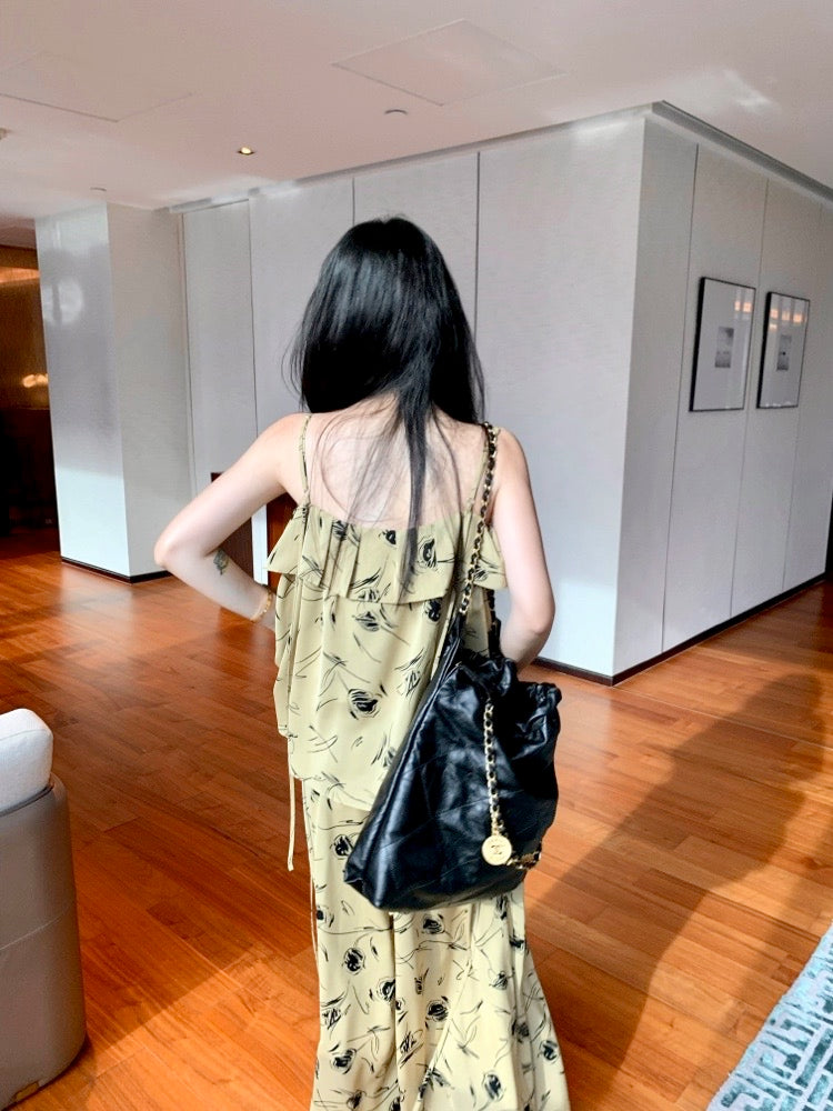 総柄ワイドパンツ