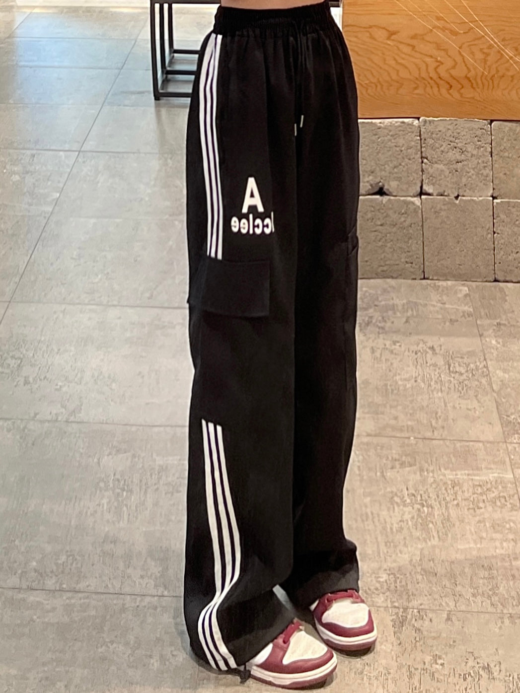 ラインカーゴパンツ