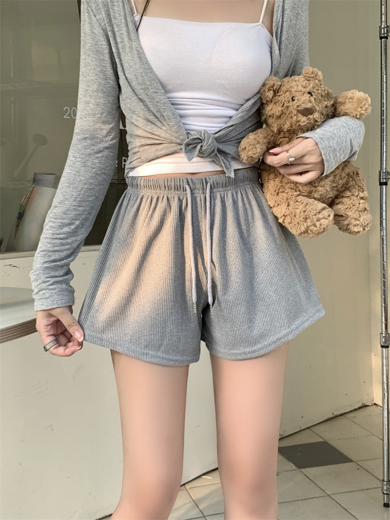 ショートパンツ