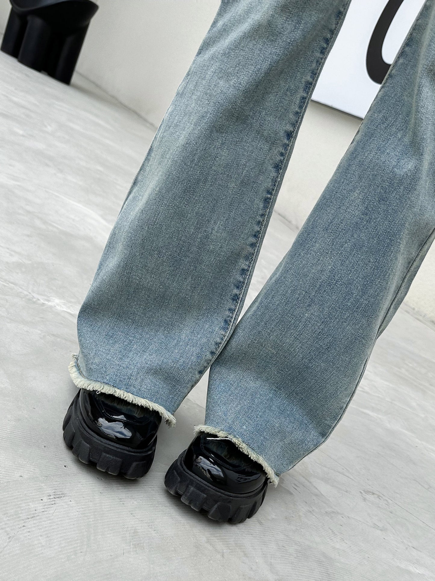 ハイウエストブーツカットデニムパンツ