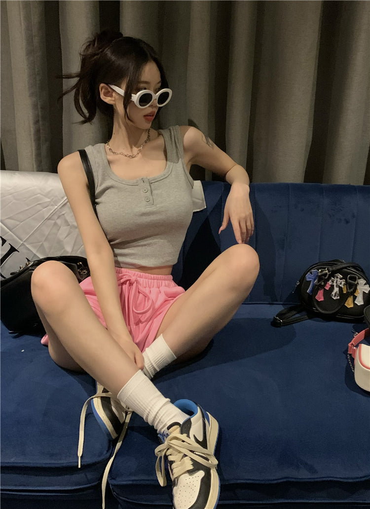 ボタンシンプルタンクトップ