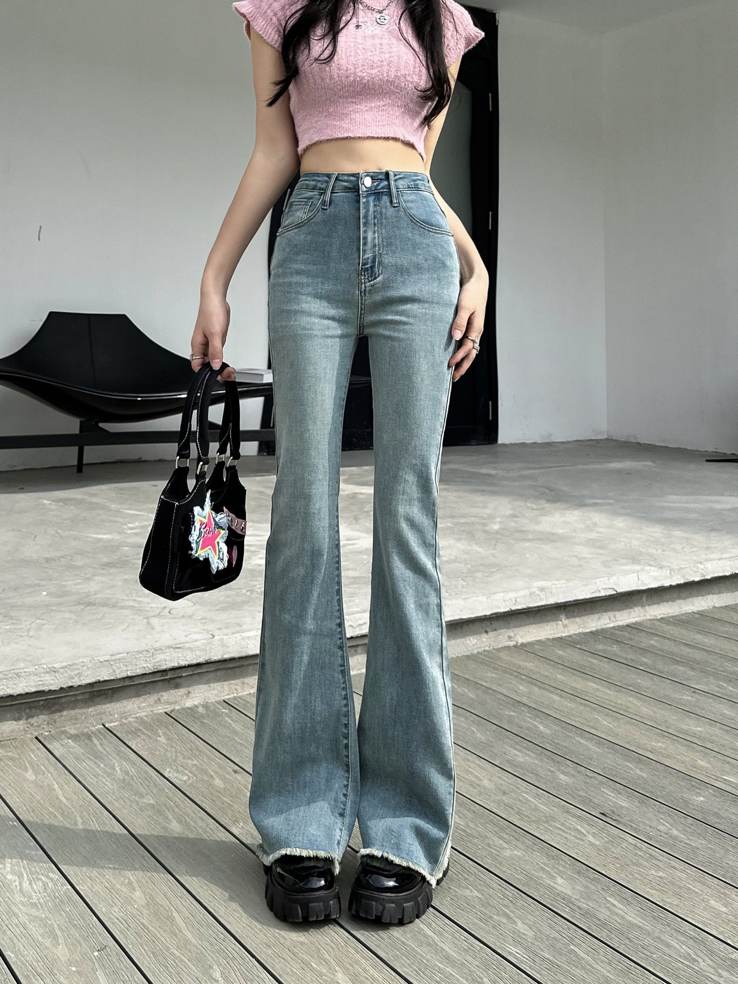 ハイウエストブーツカットデニムパンツ