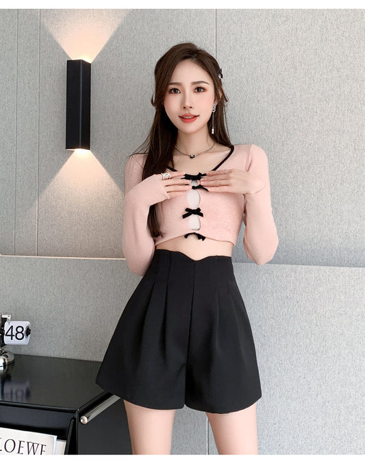 プリーツショートパンツ